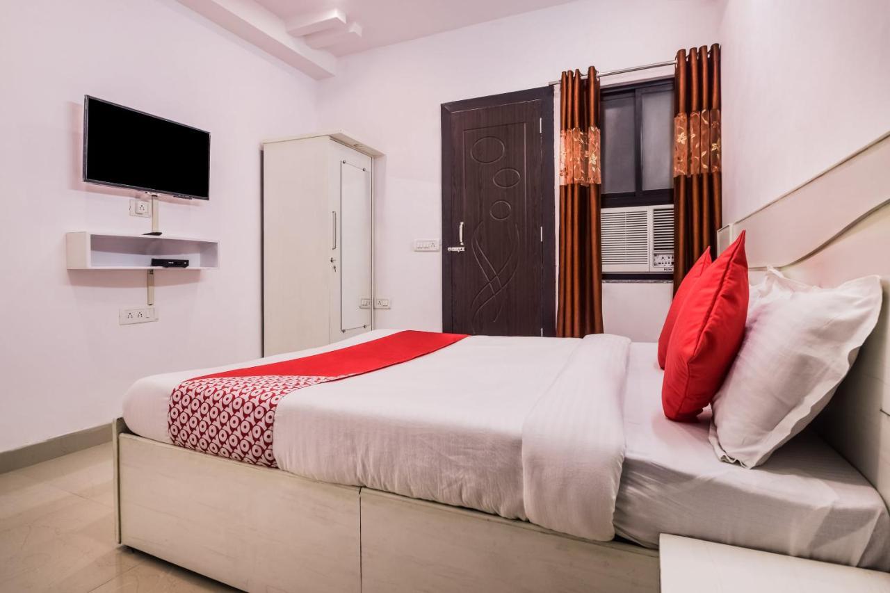Hotel Oyo 23296 Quality Time 3*